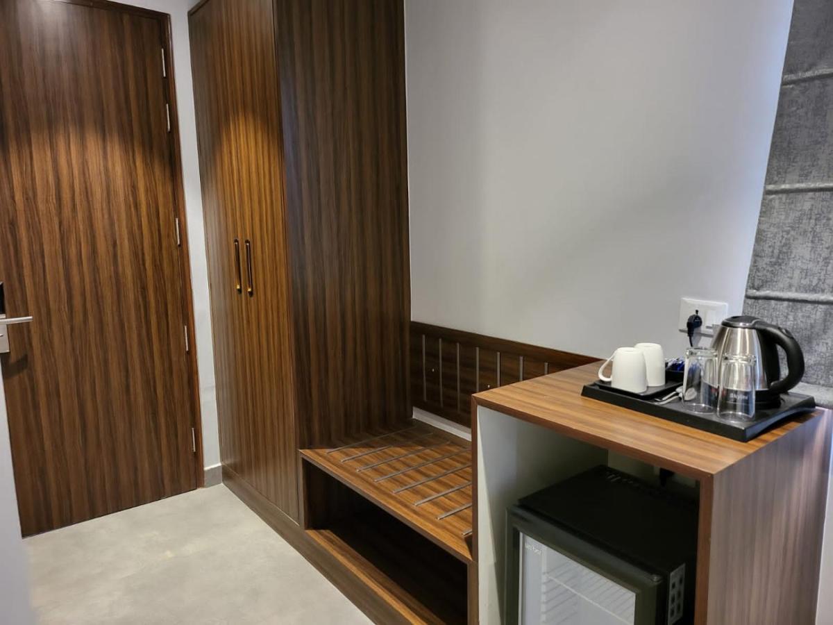 Belvedere Suites 大诺伊达 外观 照片