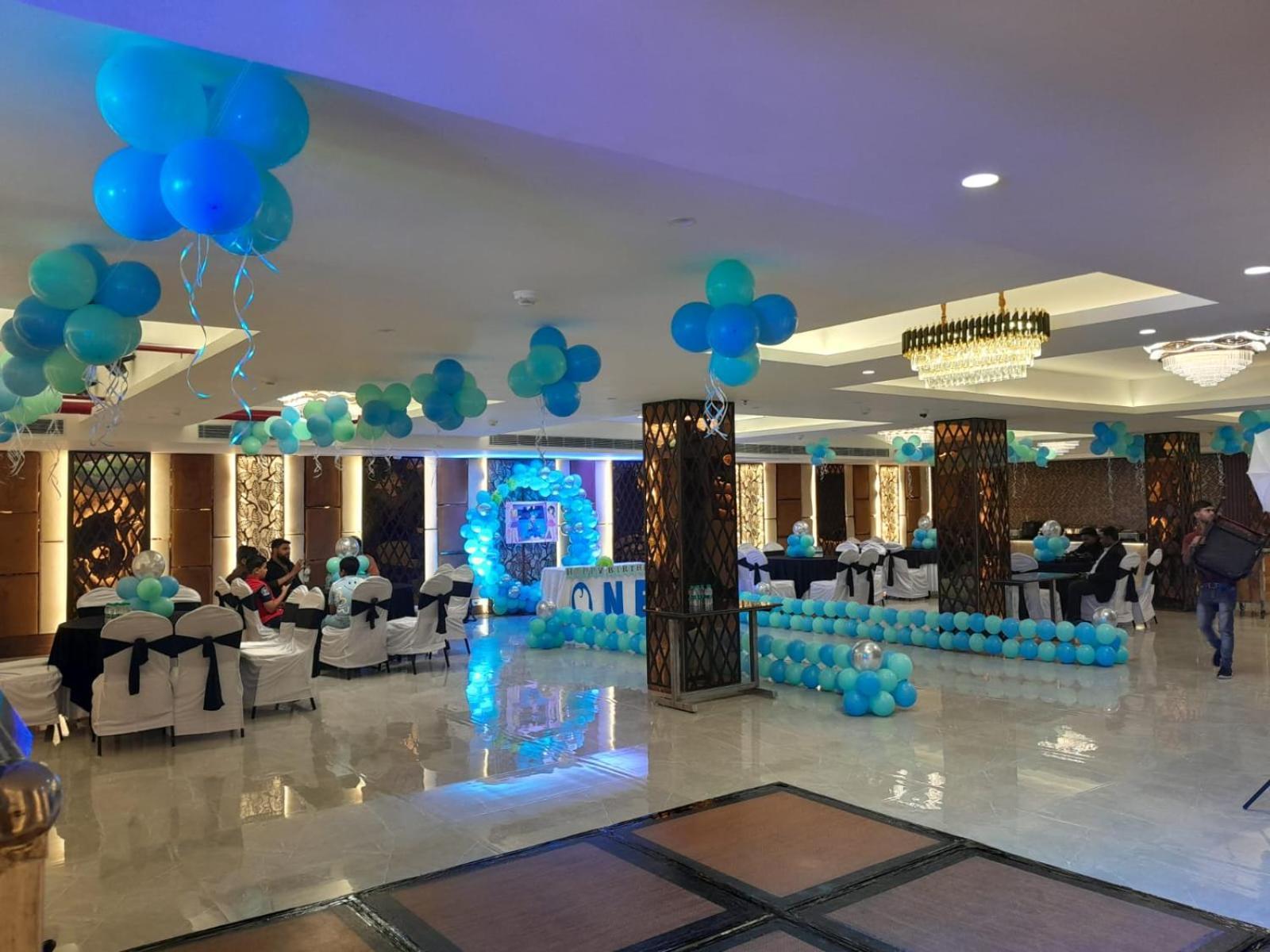 Belvedere Suites 大诺伊达 外观 照片