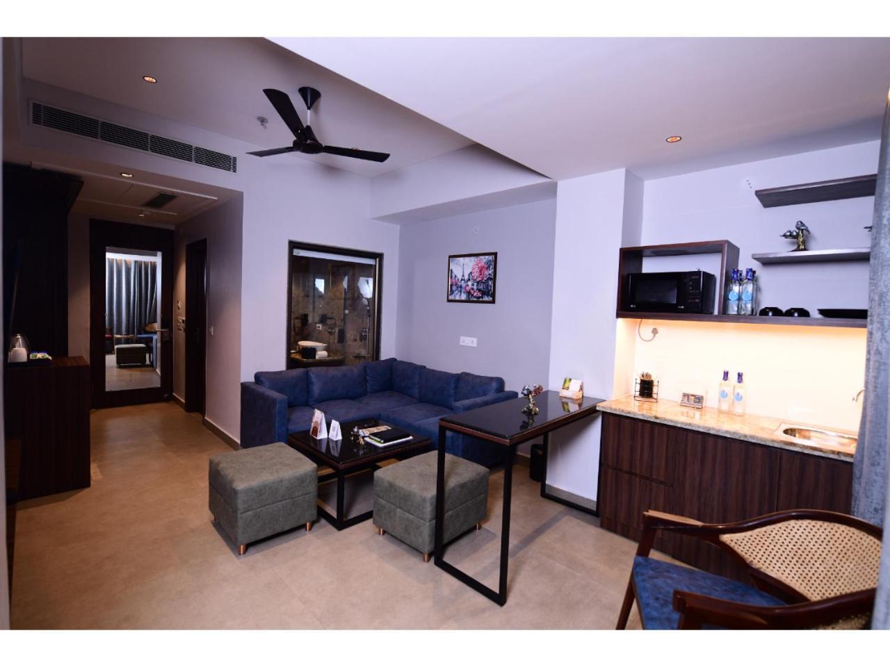 Belvedere Suites 大诺伊达 外观 照片