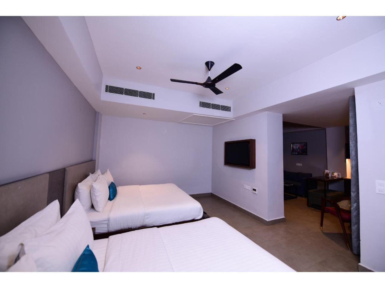 Belvedere Suites 大诺伊达 外观 照片