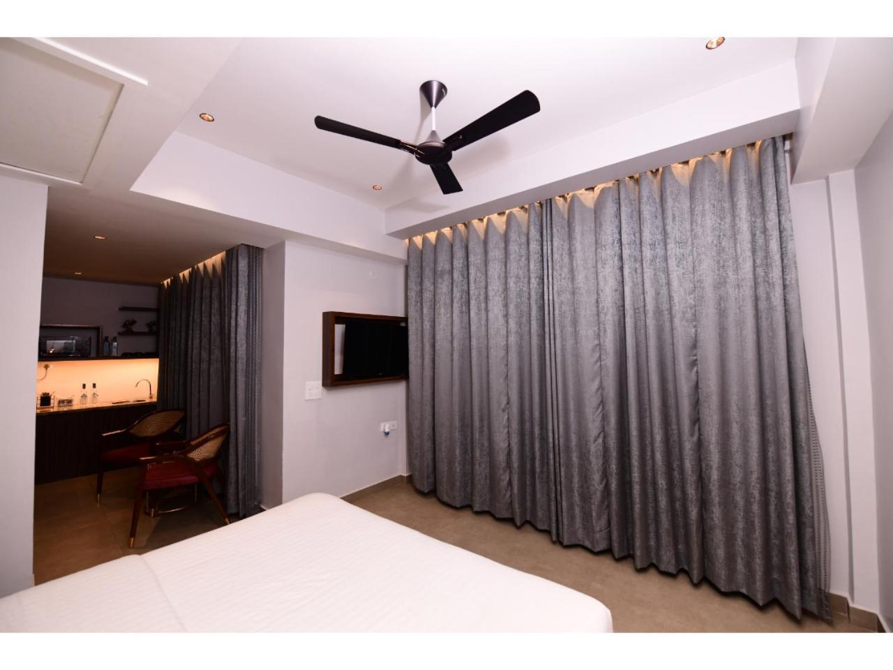 Belvedere Suites 大诺伊达 外观 照片